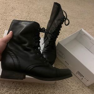 Steve Madden Troopa Boot